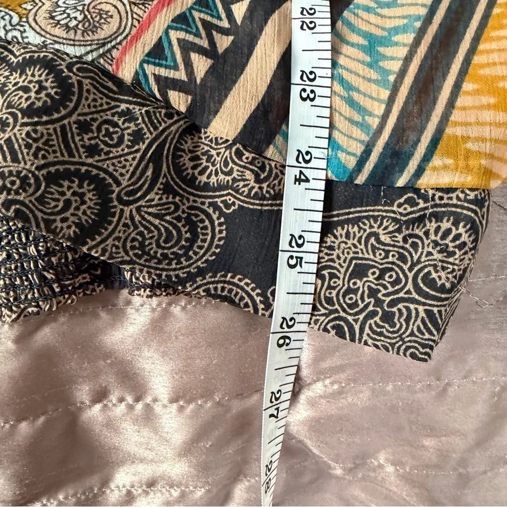 Multicolor Patterned Women's Top - Picture 7 of 8